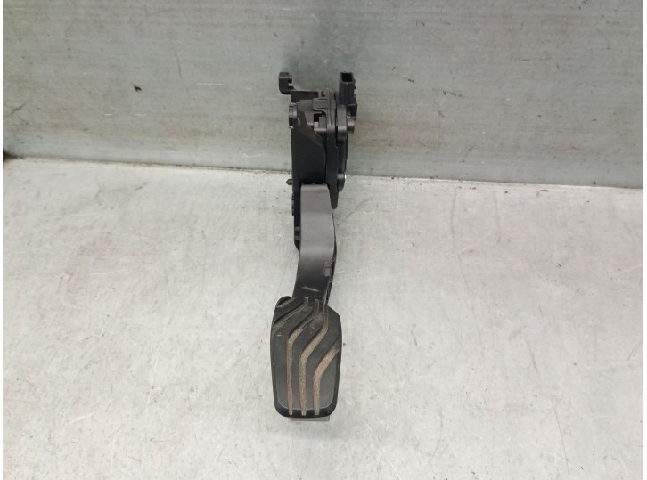 Recambio de potenciometro pedal para renault 5 e-tech electric p01 /rbe / a1bea1a50000 referencia OEM IAM 180108467R  