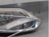Recambio de faro derecho para ford focus iii 1.6 tdci referencia OEM IAM BM5113W029AF 1751115 VISTEON