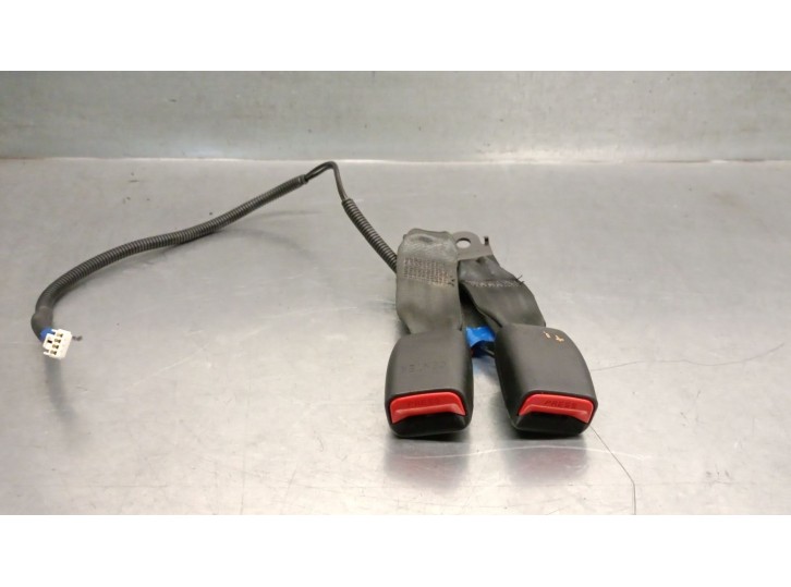 Recambio de enganche cinturon para kia optima (fsgds6b) 1.7 crdi referencia OEM IAM 898302T300VA 898302T300VA 