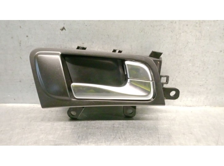 Recambio de maneta interior delantera derecha para kia optima (fsgds6b) 1.7 crdi referencia OEM IAM 826202T510 826202T510 