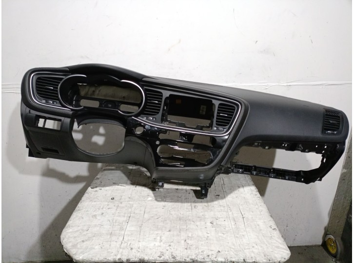 Recambio de salpicadero para kia optima (fsgds6b) 1.7 crdi referencia OEM IAM 847102TAC0VA 847102TAC0VA 