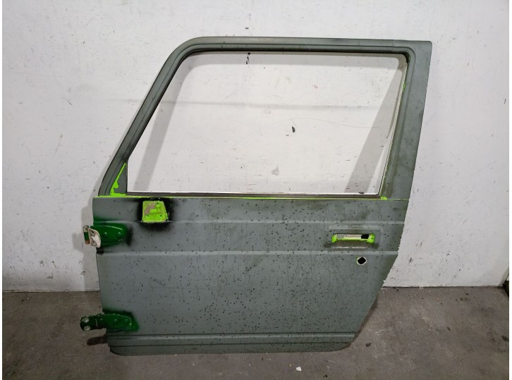 Replacement front left door for Suzuki Samurai (SJ) 1.3 CAT OEM IAM reference G13BA 