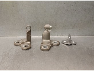 Recambio de bisagra puerta para land rover defender station wagon (l663) d250 mhev 4x4 referencia OEM IAM LR131618 LR131611 