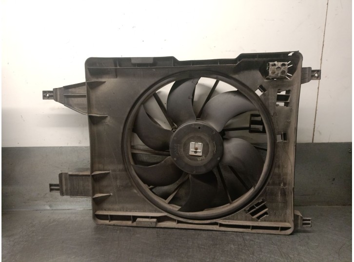Recambio de electroventilador para renault scenic ii dci diesel referencia OEM IAM 8200884679 7701054967 CATE