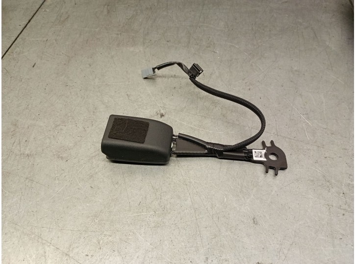 Recambio de enganche cinturon delantero izquierdo para renault 5 e-tech electric p01 /rbe / a1bea1a50000 referencia OEM IAM 8684