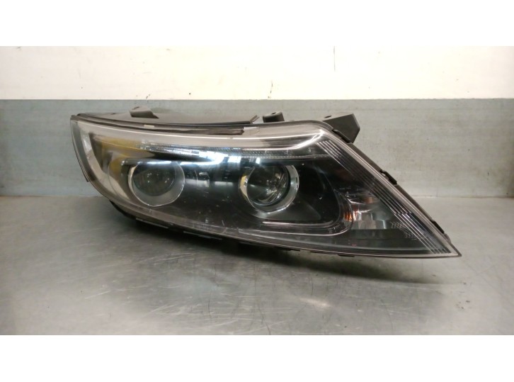 Replacement right headlight for Kia Optima (fsgds6b) 1.7 CRDi OEM IAM reference 921022T544 921022T544 