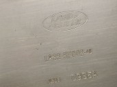 Recambio de cubrecarter para land rover defender station wagon (l663) d250 mhev 4x4 referencia OEM IAM L8B25F002AD LR146252 