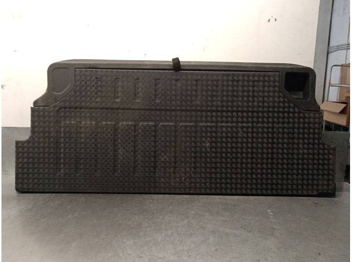 Recambio de bandeja trasera para land rover defender station wagon (l663) d250 mhev 4x4 referencia OEM IAM R8BM46126AC 526124250