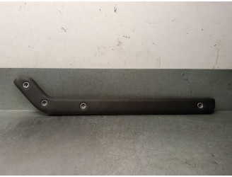 Recambio de embellecedor para land rover defender station wagon (l663) d250 mhev 4x4 referencia OEM IAM L8B2044E06F LR182555 