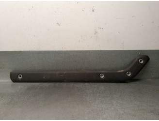 Recambio de embellecedor para land rover defender station wagon (l663) d250 mhev 4x4 referencia OEM IAM L8B2044E07F LR182558 