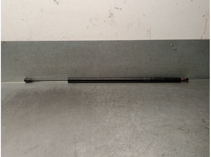 Recambio de amortiguadores maletero / porton para land rover defender station wagon (l663) d250 mhev 4x4 referencia OEM IAM L8B2