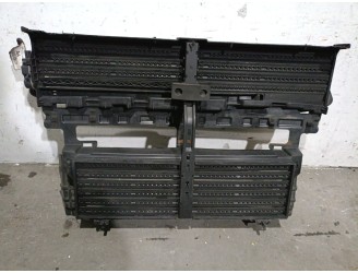 Recambio de calandra delantera de radiador para ford mondeo v sedán (cd) 2.0 hybrid referencia OEM IAM 2000716 2000716 