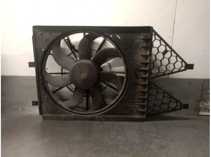 Recambio de electroventilador para seat ibiza iv st (6j8, 6p8) 1.6 tdi referencia OEM IAM 6R0121207A 6R0121207A 