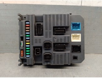 Recambio de caja reles / fusibles para peugeot 308 sw i (4e_, 4h_) 1.6 hdi referencia OEM IAM 9663798180 VALEO 