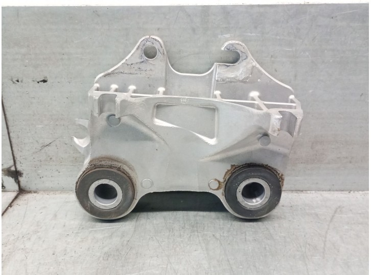 Recambio de soporte cambio para renault 5 e-tech electric p01 /rbe / a1bea1a50000 referencia OEM IAM 112219123R 