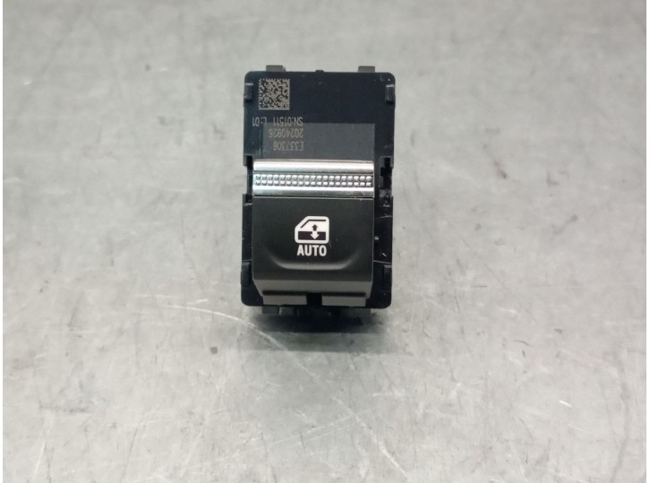 Recambio de mando elevalunas trasero derecho para renault 5 e-tech electric p01 /rbe / a1bea1a50000 referencia OEM IAM 254201060