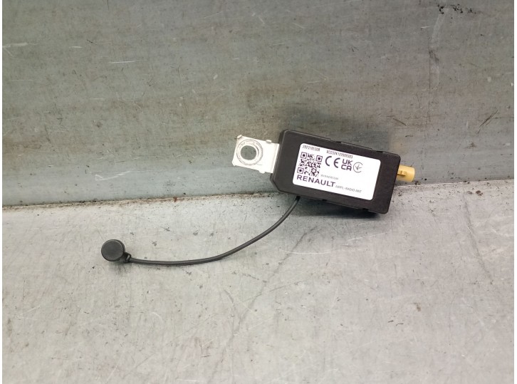 Recambio de antena para renault 5 e-tech electric p01 /rbe / a1bea1a50000 referencia OEM IAM 282318530R  