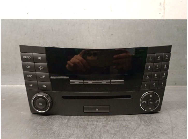 Recambio de sistema audio / radio cd para mercedes-benz clase e (w211) berlina 2.2 cdi cat referencia OEM IAM A2118702889 A21187
