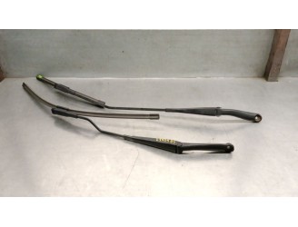 Recambio de brazo limpia delantero derecho para fiat grande punto (199) 1.3 16v jtd cat referencia OEM IAM 51701422 51701422 