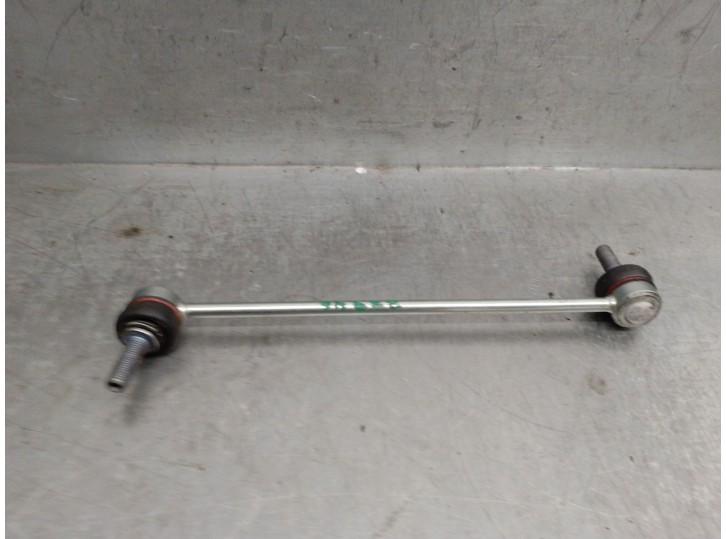 Recambio de bieleta estabilizadora delantera izquierda para renault 5 e-tech electric p01 /rbe / a1bea1a50000 referencia OEM IAM