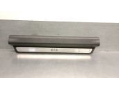 Recambio de molduras delanteras para kia optima (fsgds6b) 1.7 crdi referencia OEM IAM 858812T101 858812T201VA 