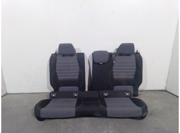 Recambio de asientos traseros para renault 5 e-tech electric p01 /rbe / a1bea1a50000 referencia OEM IAM 6AK260  