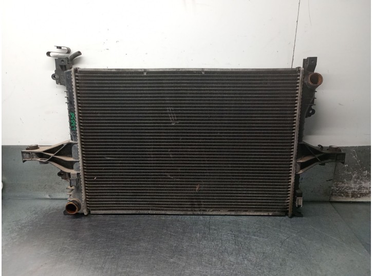 Recambio de radiador agua para volvo s60 berlina d5 referencia OEM IAM 8683214A 30714047 