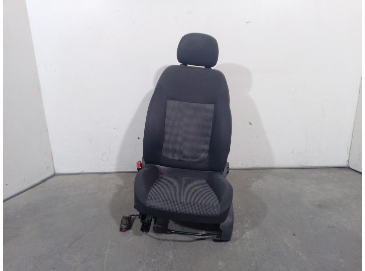 Recambio de asiento delantero izquierdo para opel corsa d 1.2 16v cat (z 12 xep / lb4) referencia OEM IAM 7258204 7258204 