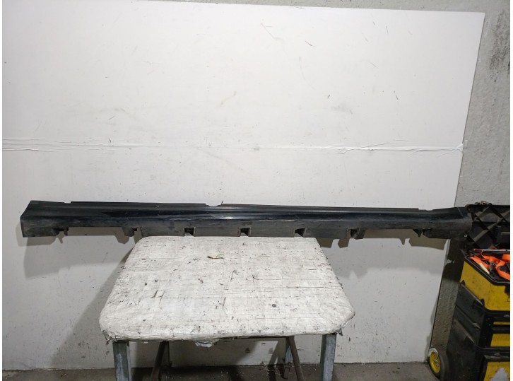 Recambio de faldon lateral para ford mondeo v sedán (cd) 2.0 hybrid referencia OEM IAM 2204800 2204800 