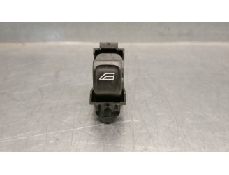 Recambio de mando elevalunas delantero derecho para volvo s40 berlina 2.0 diesel cat referencia OEM IAM 30773214 