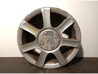 Recambio de llanta para peugeot 1007 1.6 16v cat referencia OEM IAM 9649523180 R156J15CH4-27 