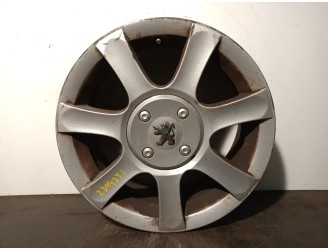 Recambio de llanta para peugeot 1007 1.6 16v cat referencia OEM IAM 9649523180 R156J15CH4-27 