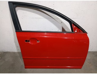 Recambio de puerta delantera derecha para volvo s40 berlina 2.0 diesel cat referencia OEM IAM 31335444 31335444 