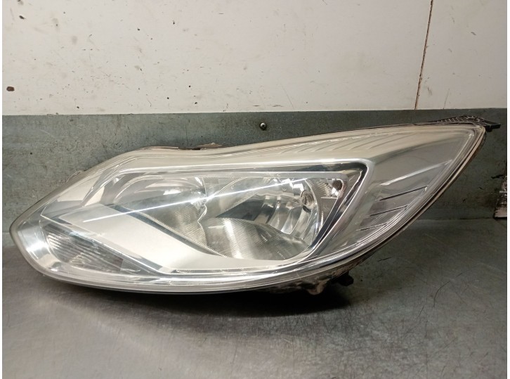 Replacement left headlight for Ford Focus III 1.6 TDCi OEM IAM reference BM5113W030AF 1873929 