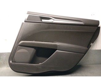 Recambio de guarnecido puerta trasera derecha para ford mondeo v sedán (cd) 2.0 hybrid referencia OEM IAM 2427598 2427598 