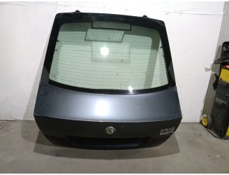 Recambio de porton trasero para skoda octavia berlina (1z3) 2.0 tdi referencia OEM IAM 1Z5827025 1Z5827025 