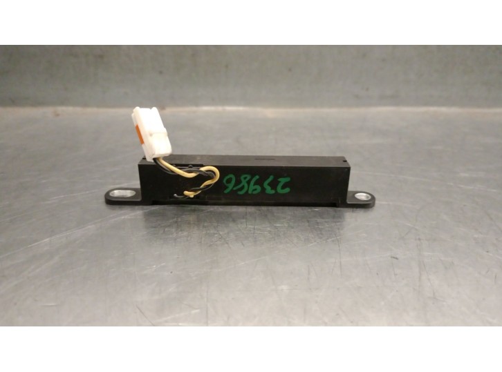 Recambio de antena para mazda cx-7 (er) 2.2 turbodiesel cat referencia OEM IAM EG23676N1A 