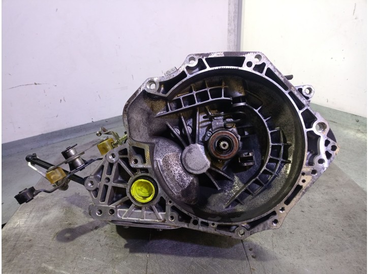 Recambio de caja cambios para opel astra g berlina 1.6 16v referencia OEM IAM 90400209  