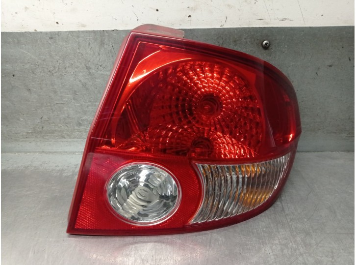 Replacement right rear light for Hyundai Getz (TB) 1.1 12V CAT OEM IAM reference 924021C010 924021C010 