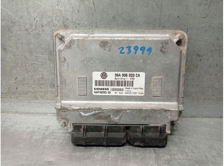 Recambio de centralita motor uce para volkswagen golf v berlina (1k1) 1.6 referencia OEM IAM 06A906033CA  5WP4020303
