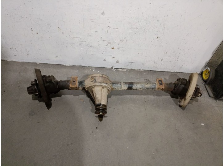 Replacement front axle for Suzuki Samurai (SJ) 1.3 CAT OEM IAM reference G13BA 