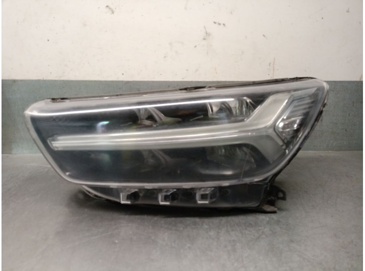 Replacement left headlight for Volvo XC40 (536) D4 AWD OEM IAM reference 32293918 31655997 