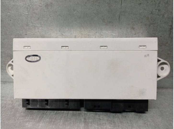 Recambio de modulo electronico para bmw 7 (e65, e66, e67) 730 d referencia OEM IAM 61356958447 6015007017