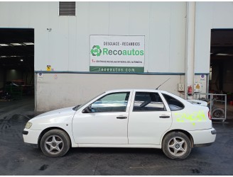 seat cordoba berlina (6k2) del año 2002