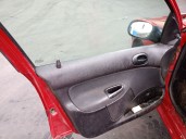 peugeot 206 berlina del año 2003