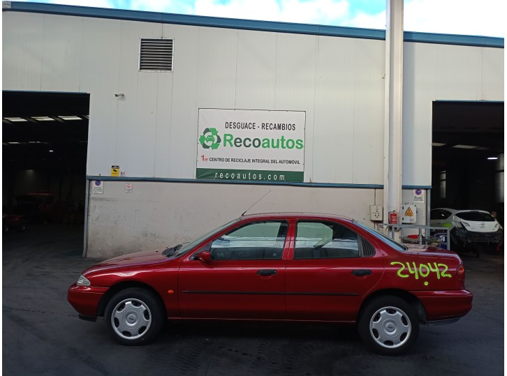 ford mondeo berlina del año 1995