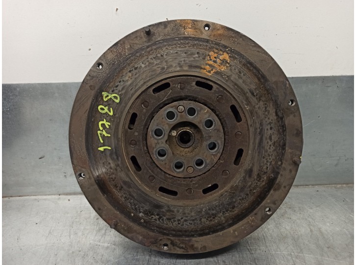 Recambio de volante motor para porsche boxster (typ 986) 2.5 cat referencia OEM IAM 98611401201 