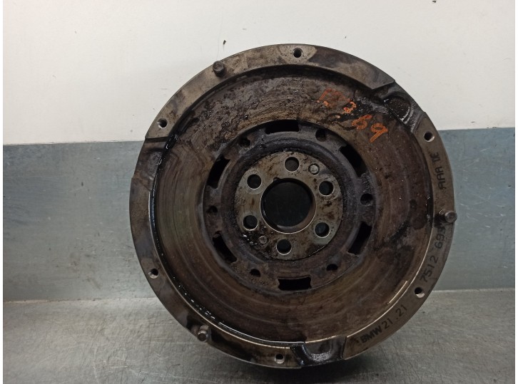 Recambio de volante motor para bmw serie 3 berlina (e46) 1.8 16v referencia OEM IAM 21217512693  