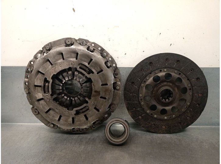 Recambio de kit embrague para bmw serie 5 berlina (e39) 2.5 24v turbodiesel cat referencia OEM IAM 3000951232 3000951232 SACHS