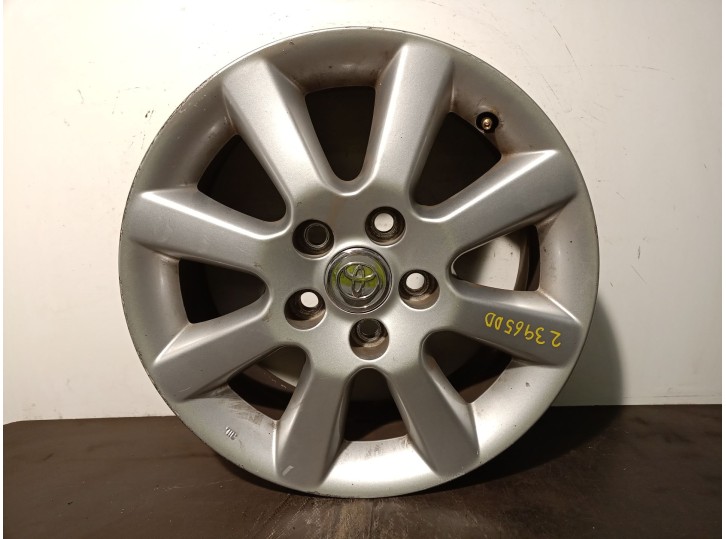 Recambio de llanta para toyota avensis berlina (t25) 2.2 d-4d cat referencia OEM IAM 4261105230 R166.5JJX16CHET45 
